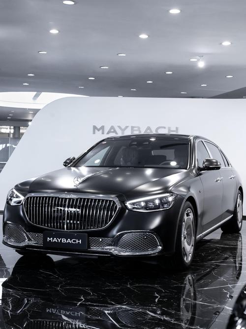 重庆146岚图汽车的售后服务让用户无忧出行，迈巴赫未来的豪华车趋势